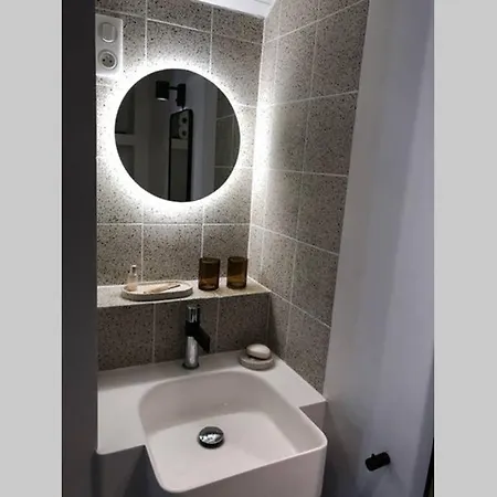Apartment Attique Saint Pierre - Dans Le Ciel Des Teinturiers Avignon